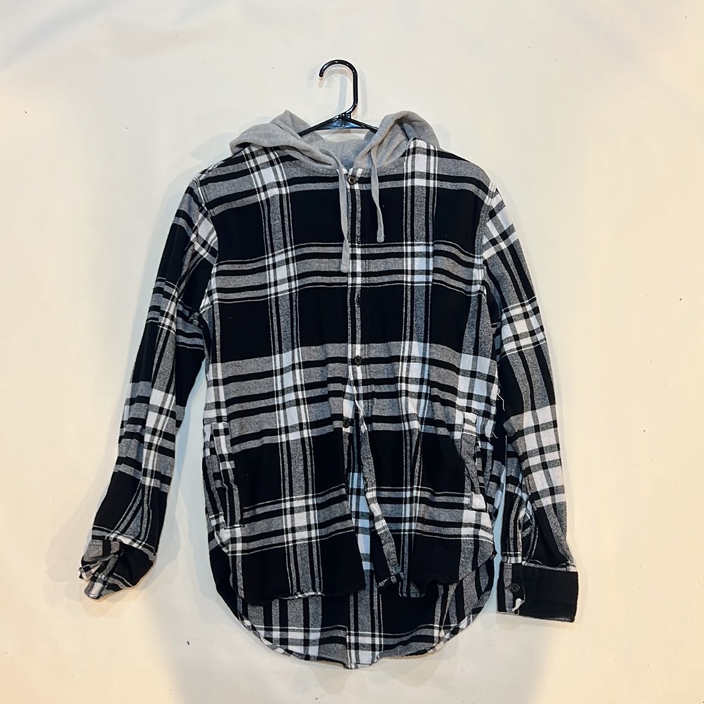 Flannels - Picture 2 of 3